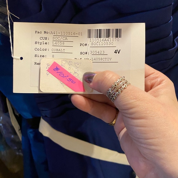 Cobalt blue off-the-shoulder chiffon - Picture 3 of 4